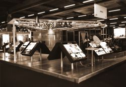 Avibras - Salon Le Bourget, Paris, França - 1989